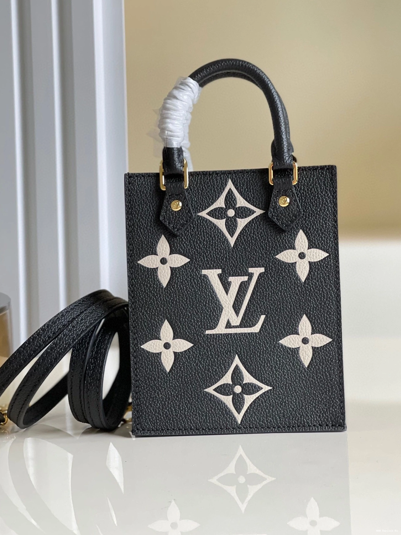 AAA Replica Ru VUITTON SAC LOUIS PETIT PLAT 0804